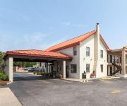 SUPER 8 FREDERICKSBURG