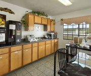 SUPER 8 SAN ANTONIO RIVERWALK