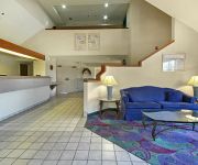 DAYS INN BLUE SPRINGS