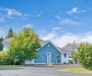 SUPER 8 FREEPORT BRUNSWICK ARE