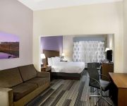 LA QUINTA INN SUITES AIRPORT PLAZA