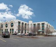 THE LODGE HTL AND BANQUETS ST LOUIS APT