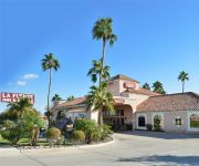 LA FUENTE INN AND SUITES