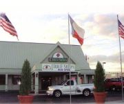 HOUSTON INN AND SUITES