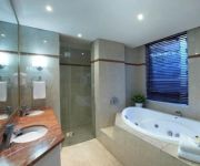 MANTRA 2 BOND STREET