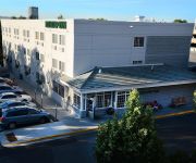 HILLTOP INN BY RIVERSAGE