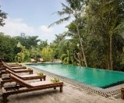 Champlung Sari Hotel