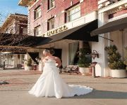 an Ascend Hotel Collection Member The Peery Hotel