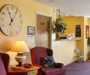 Super 8 Motel - Derby/Newport Area