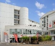 Sejours & Affaires Leonard de Vinci Apparthotel