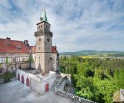 EA Hruba Skala Castle