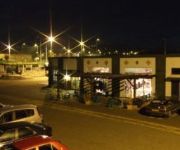 Caribou Contact Hotel