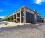 Quality Inn & Suites Kansas City - Independence I-70 East