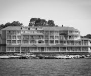 Madison Beach Hotel Curio Collection by Hilton