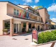 Guesia Village Hotel