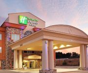 Holiday Inn Express & Suites MARSHALL