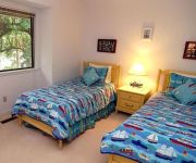 COLIGNY VILLAS TRI-LEVEL CONDOS