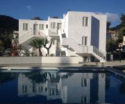 Cascade Holiday Resort