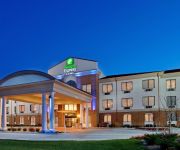 Holiday Inn Express & Suites ST CHARLES