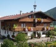 Bauernhof Obinghof & Haus Tirol