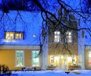 Gutshaus Ehmkendorf Wildkräuterhotel