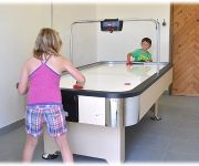 Bauernhof Ferienwohnungen & Bungalows am Faaker See Karglhof