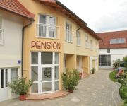 Rotweingut & Edelbrände Familie Schlögl Bauernhof Pension