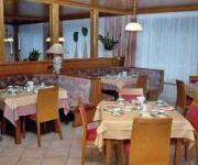 und Ferienwohnungen Goldene Rose Pension