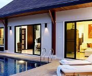 Two Villas Holiday Oriental Layan Beach