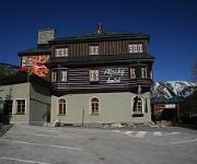 Alpský Hotel