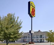 SUPER 8 CLINTON