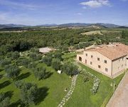 Sovana Hotel & Resort