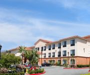 THE PROMINENCE HOTEL AND SUITES