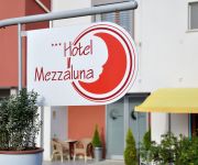 Mezzaluna Hotel
