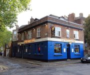 PubLove @ The Steam Engine - Hostel