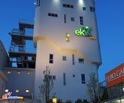 Ekk Hotel