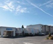 Niagara Lodge & Suites