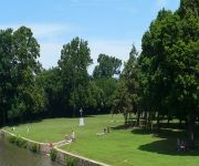 Airport Waterfront Inn