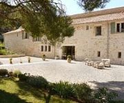 Entre Vigne et Garrigue