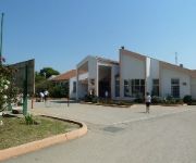 Resnik *all inclusive*