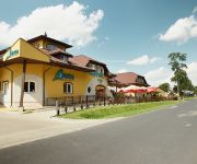 Marina Hotel & Resort