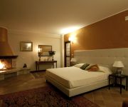 Queen Romantic House