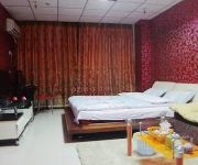 Shijiazhuang Love Nest Theme Apartment Hotel
