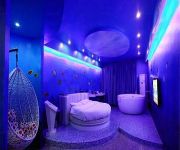 Wuhan Fenghuangyuan Couple Theme Hotel