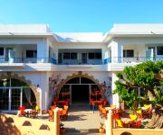 Effie's Dreams Holiday Studios