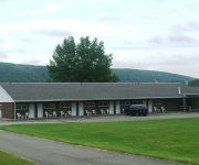 RED CARPET INN ON THE LAKE