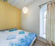 Hostel Whose suitcase?