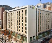 Home2 Suites by Hilton Philadelphia - Convention Center PA