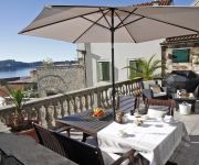 Grand Terrace Apartment