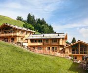 HochLeger Chalets Deluxe